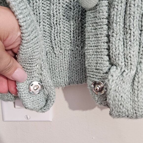 Forever 21 Ribbed Knit Cardigan Sweater Bell Sleeves Light Green Small - Picture 7 of 8